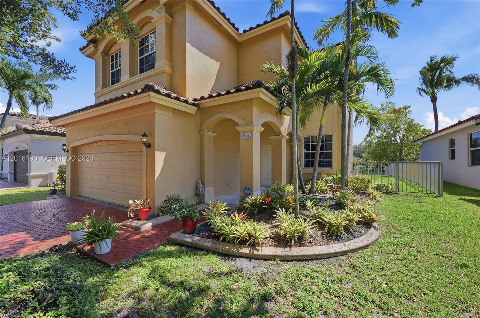 4980 SW 137th Ter