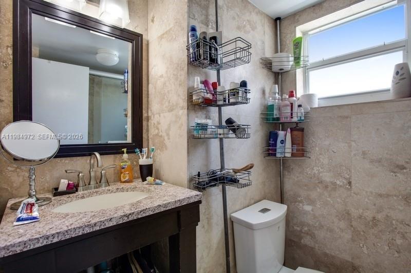 OCEAN LAKEVIEW CONDO - Residential