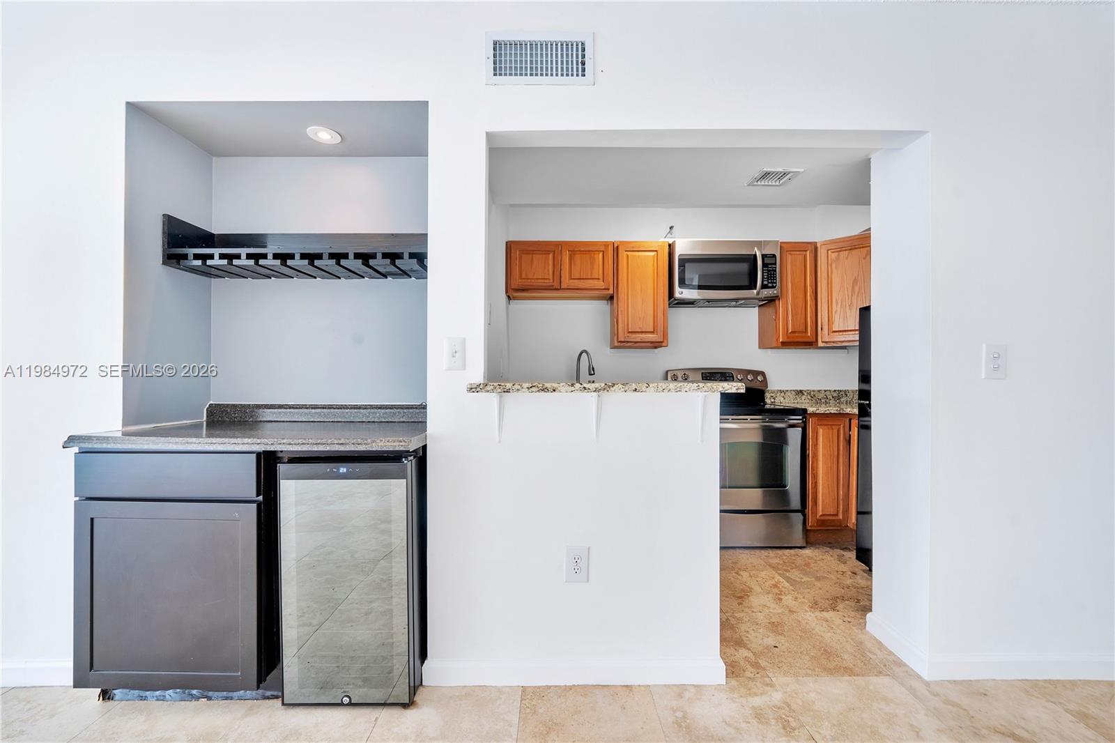 OCEAN LAKEVIEW CONDO - Residential