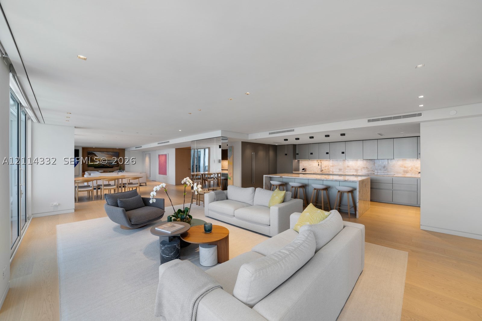 1900 Sunset Harbour Dr 2102/04/06
