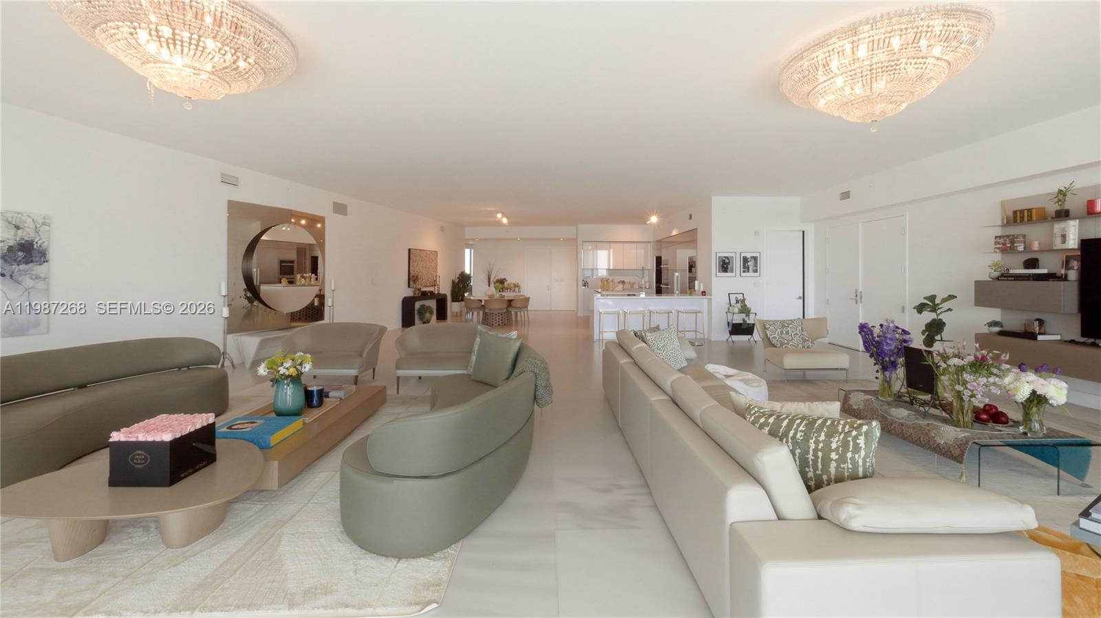 PRIVE CONDO - Residential