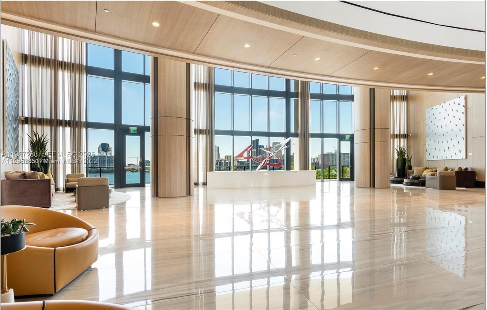 PRIVE CONDO - Residential