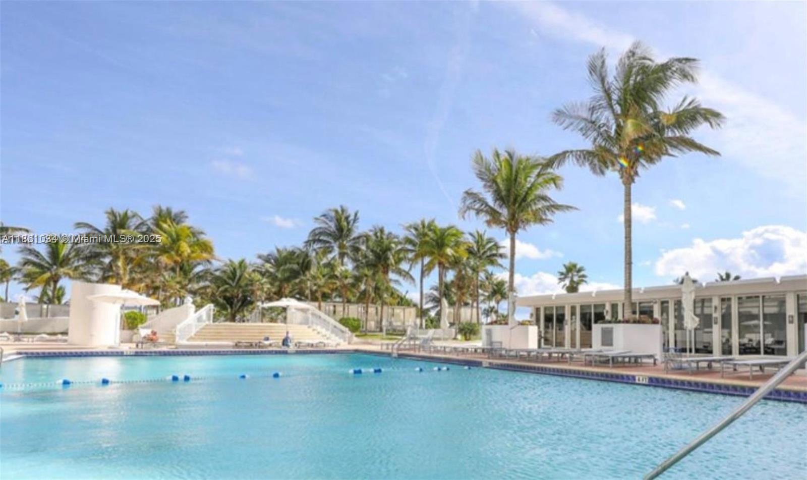 10275 Collins Ave 331