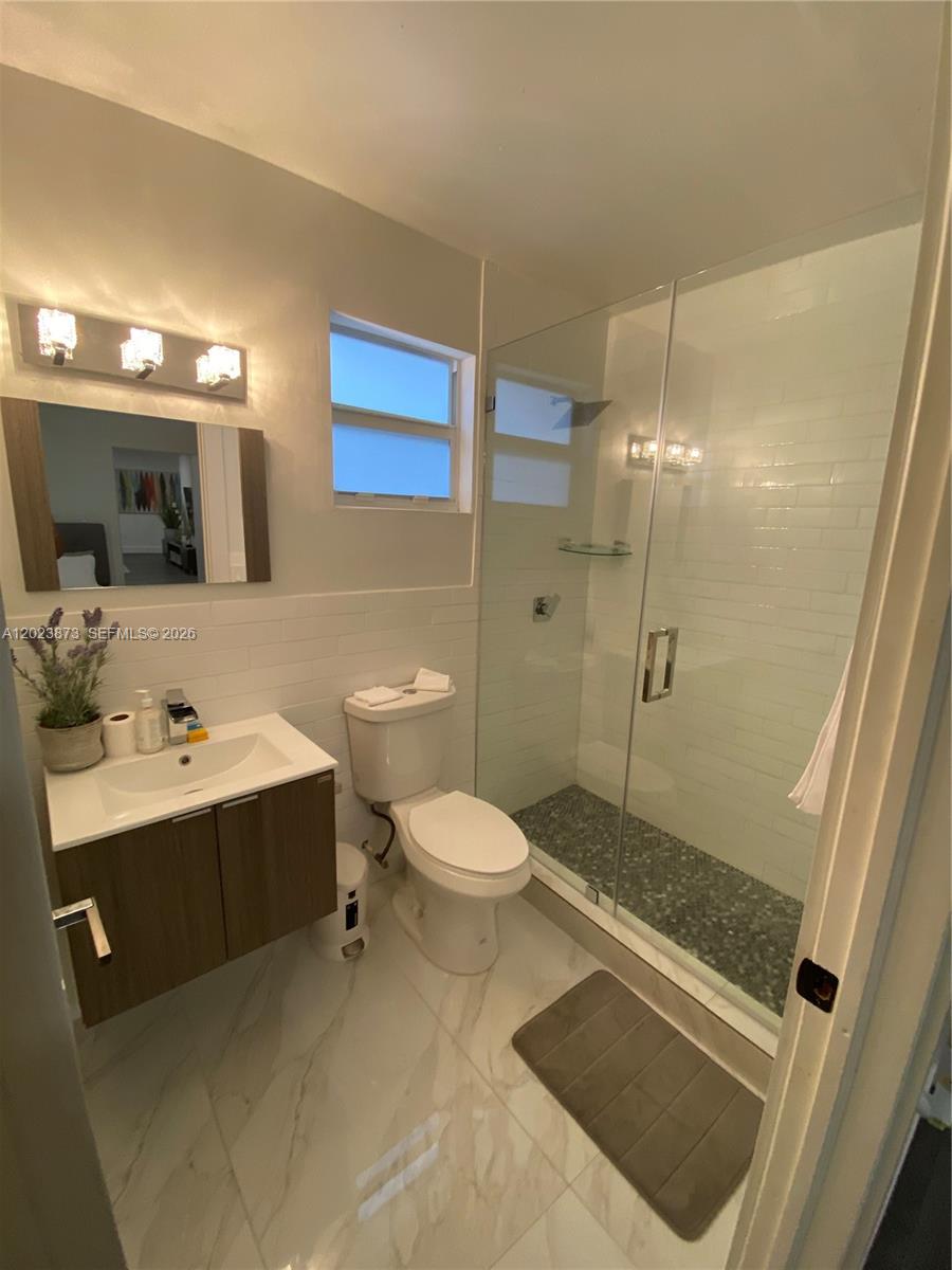 BUENA VISTA HEIGHTS EXTEN - Residential Lease