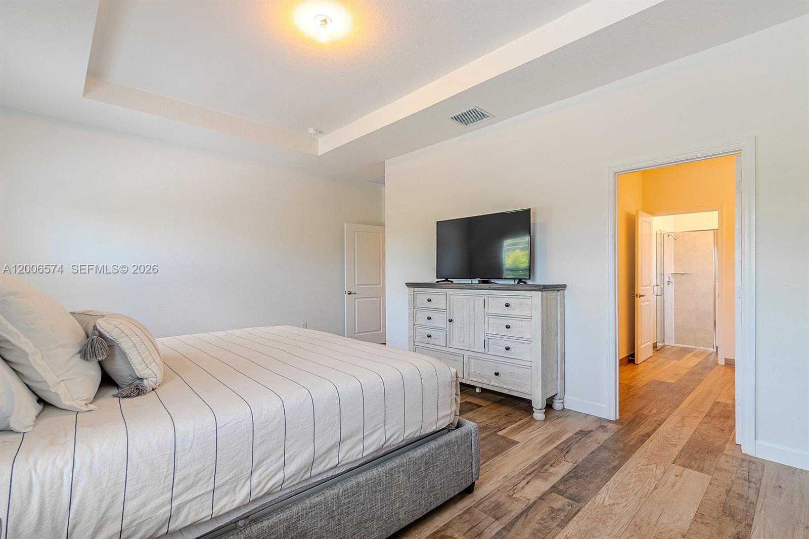 VILHEN DRIVE ESTATES - Residential