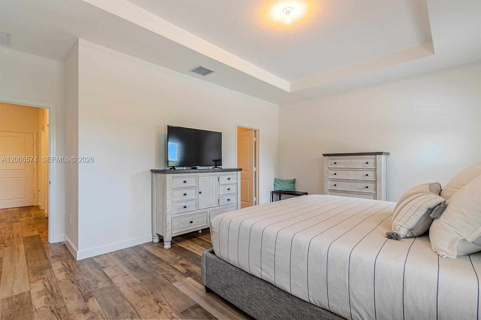 VILHEN DRIVE ESTATES - Residential