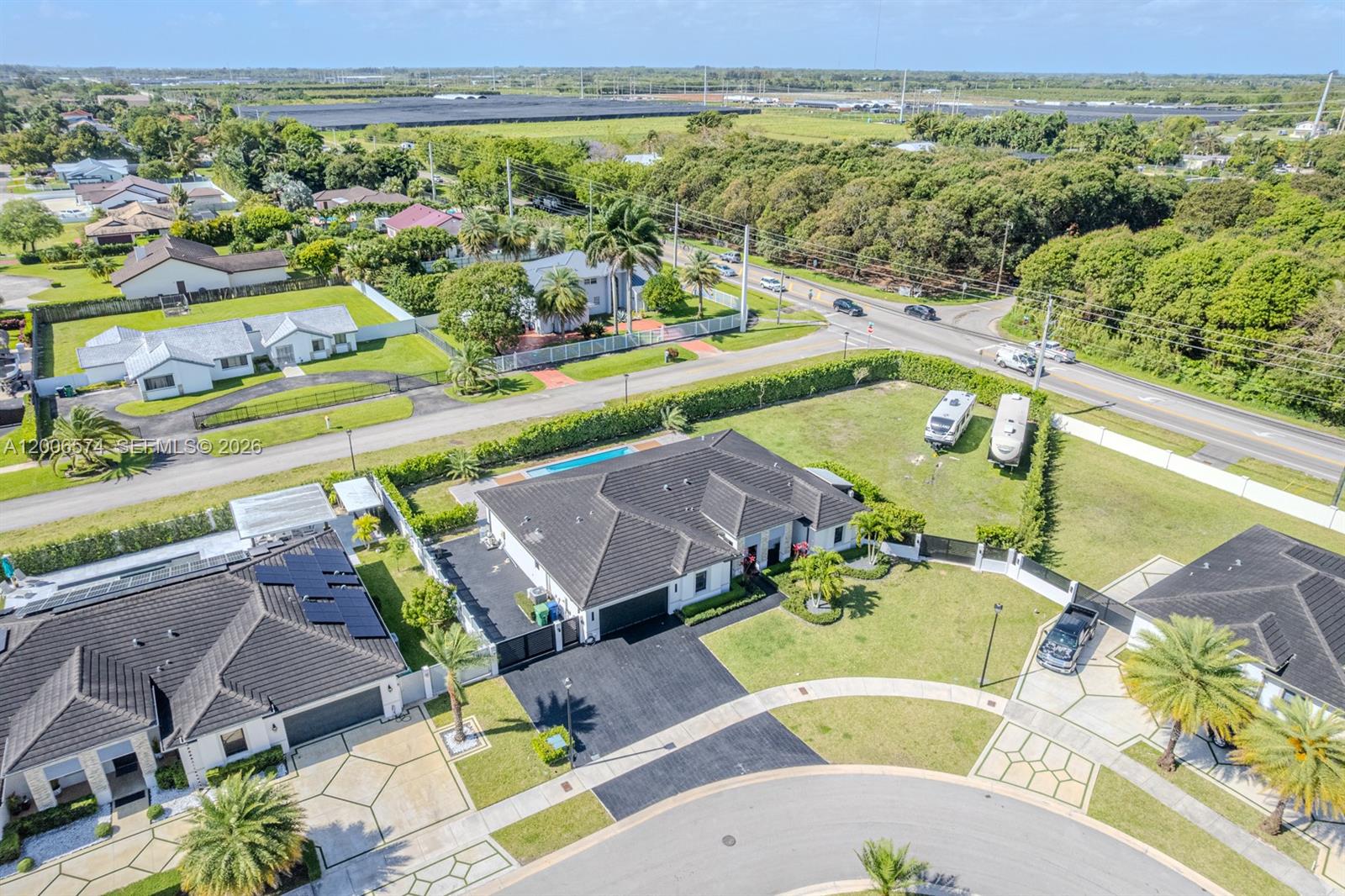 VILHEN DRIVE ESTATES - Residential