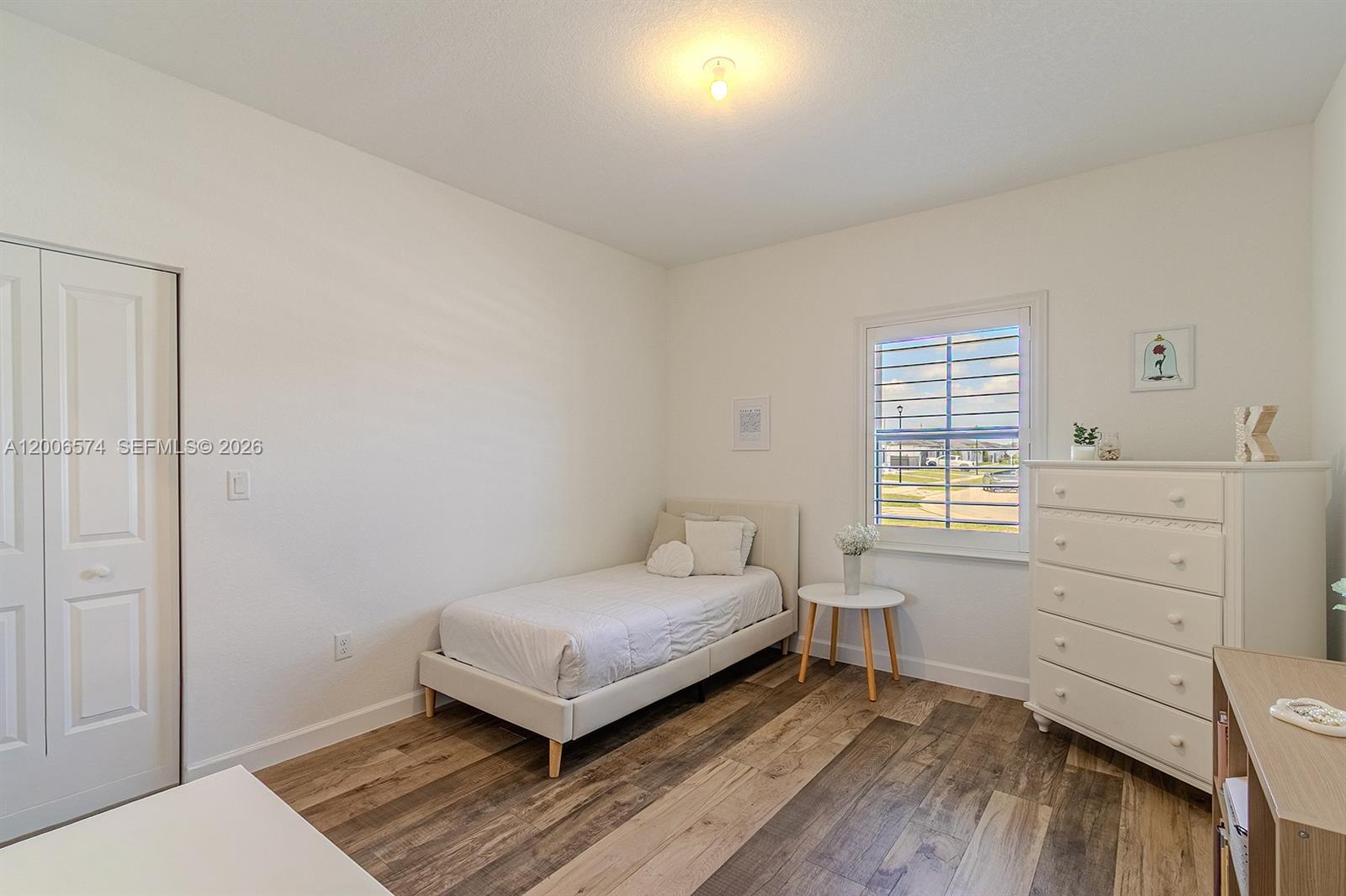 VILHEN DRIVE ESTATES - Residential