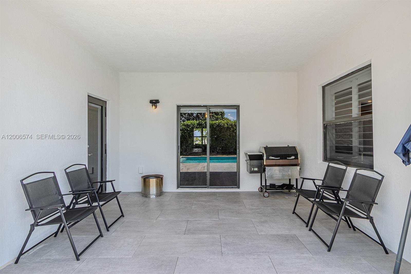 VILHEN DRIVE ESTATES - Residential