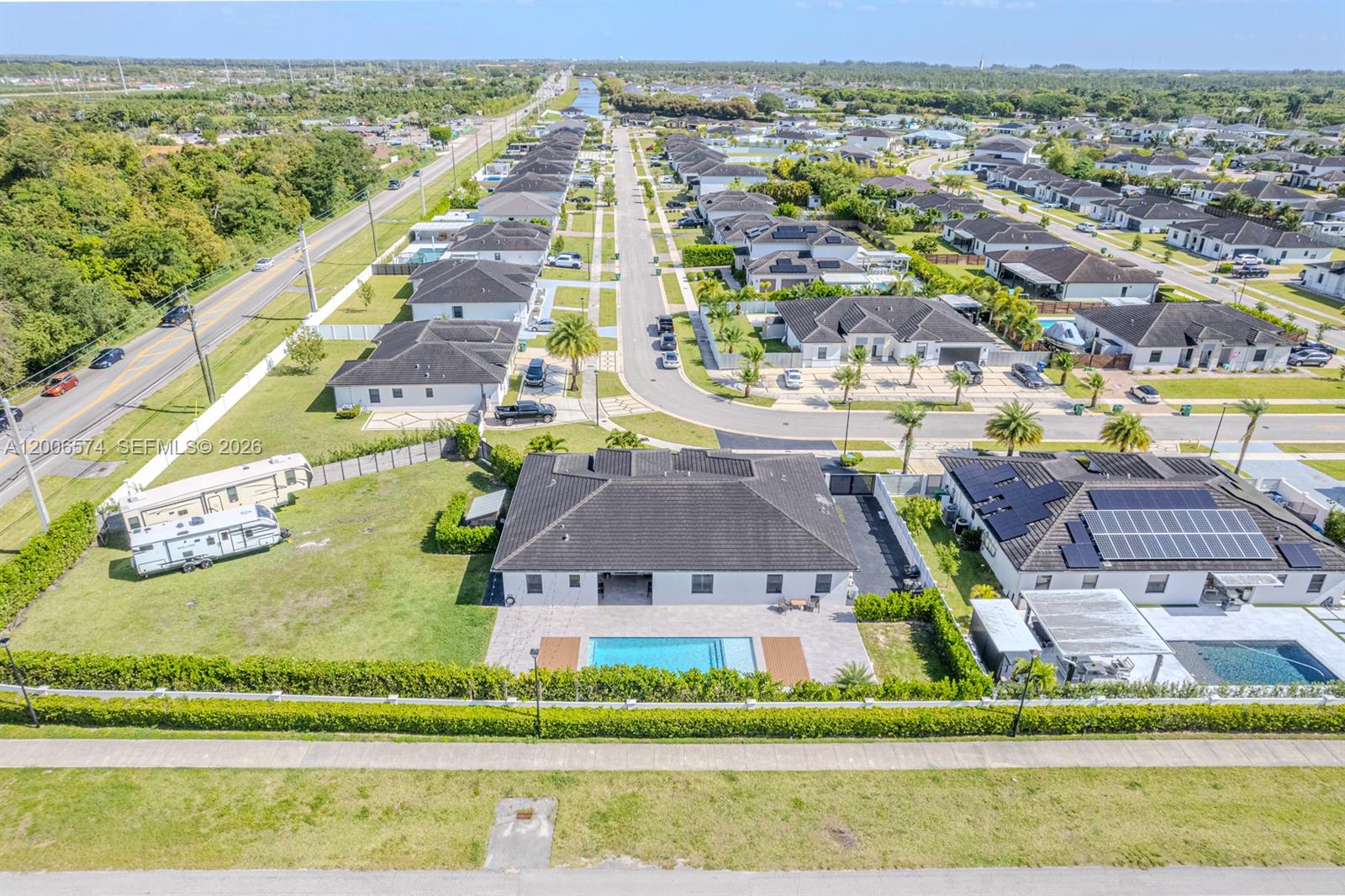 VILHEN DRIVE ESTATES - Residential