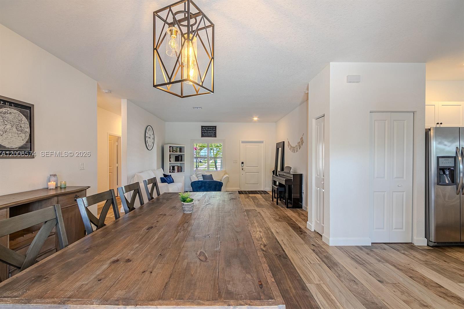 VILHEN DRIVE ESTATES - Residential