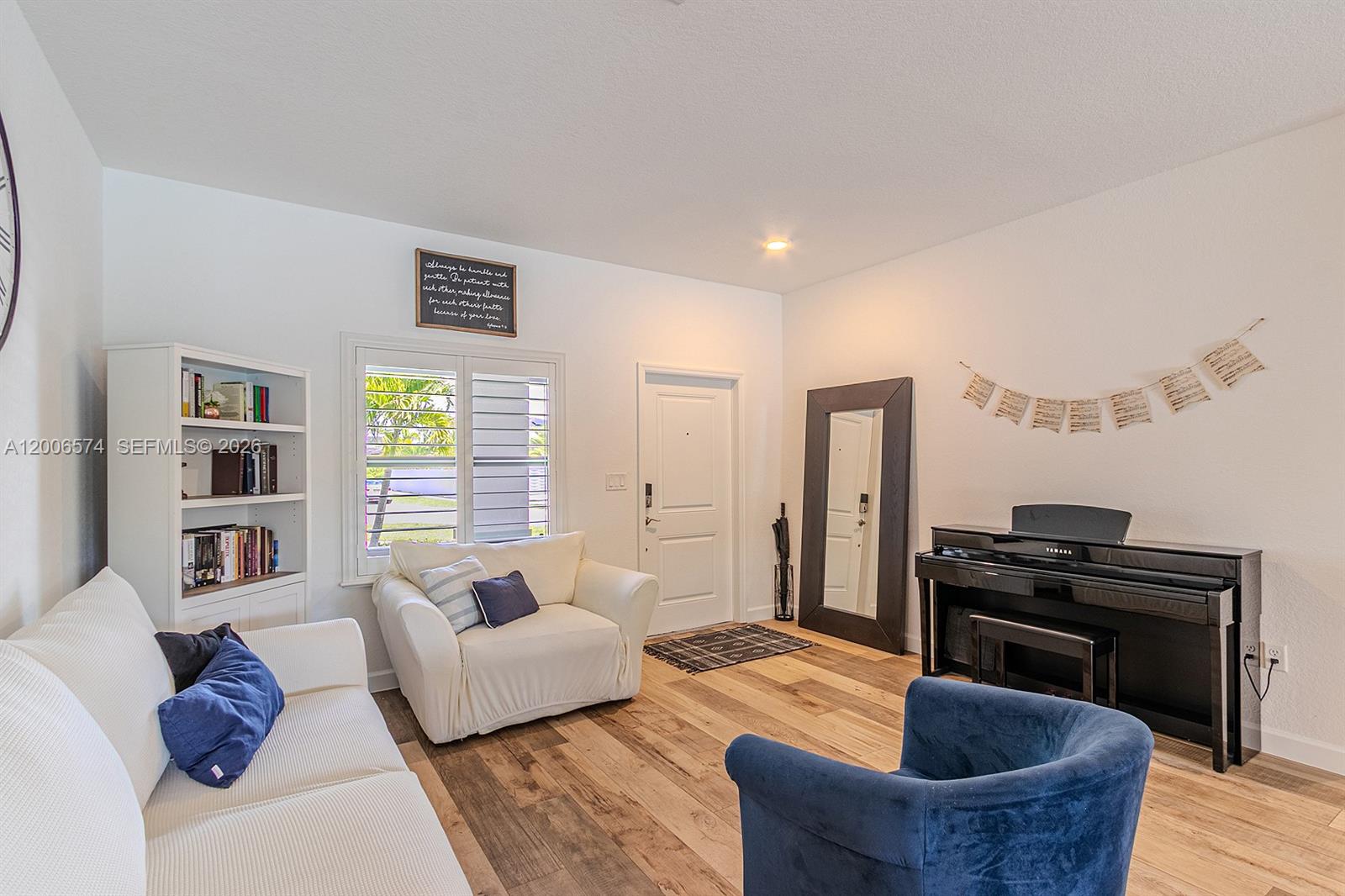 VILHEN DRIVE ESTATES - Residential