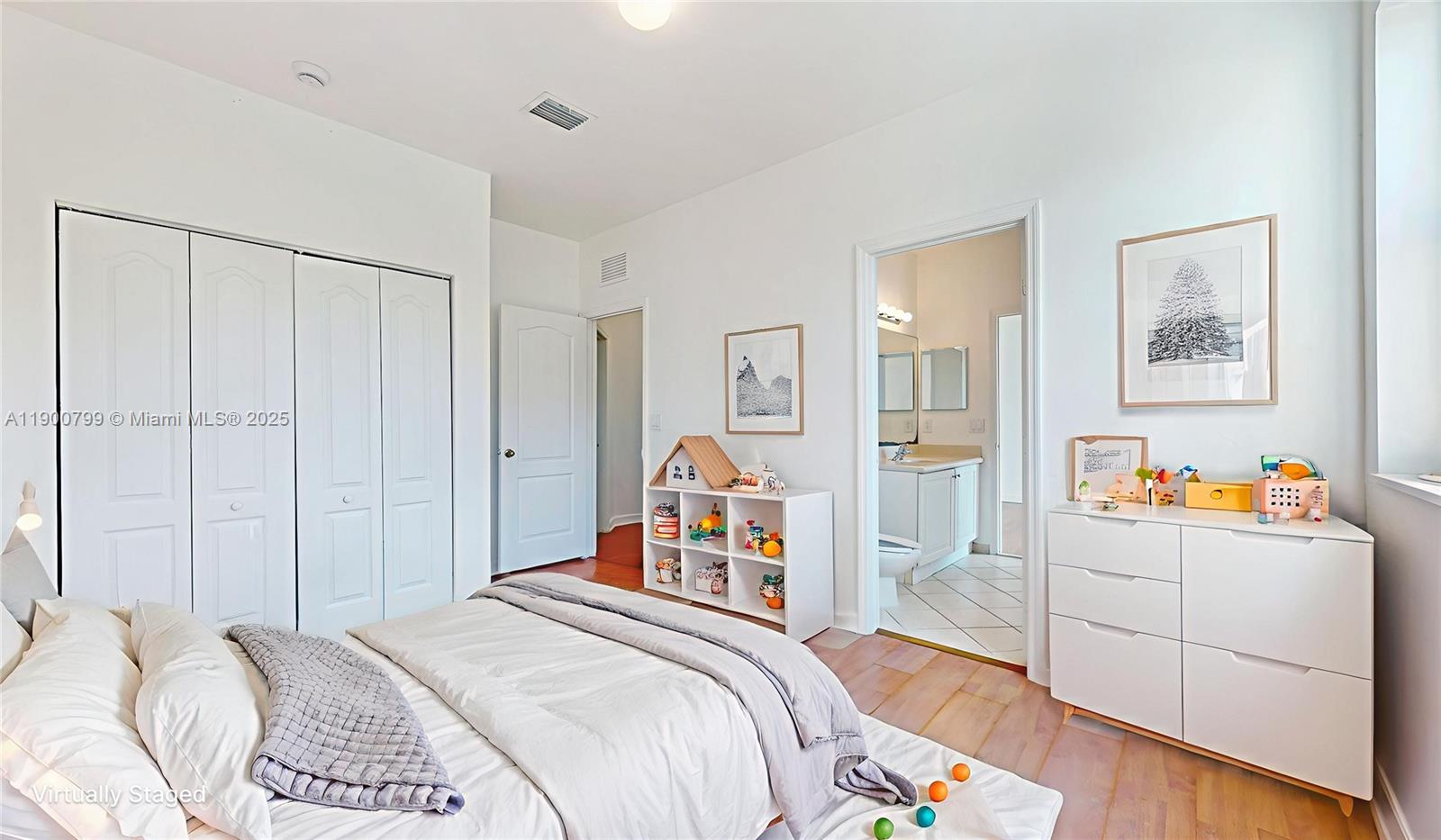 SILVER PALM EAST SEC TWO - Residential