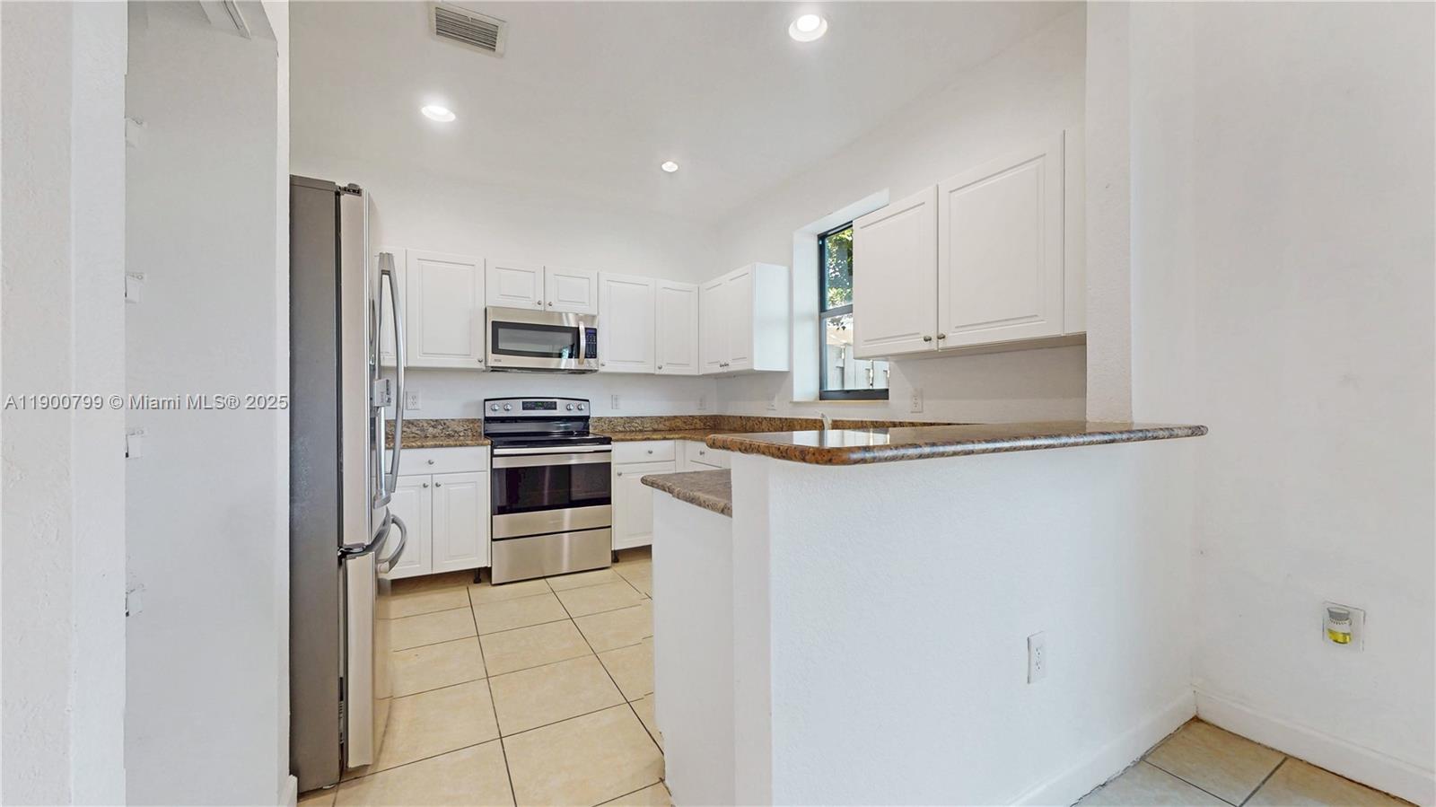 SILVER PALM EAST SEC TWO - Residential
