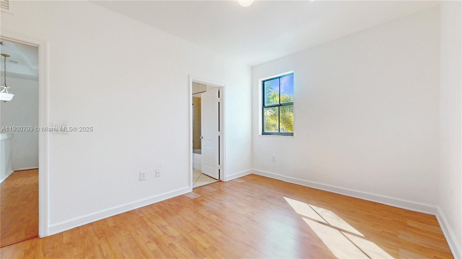 SILVER PALM EAST SEC TWO - Residential