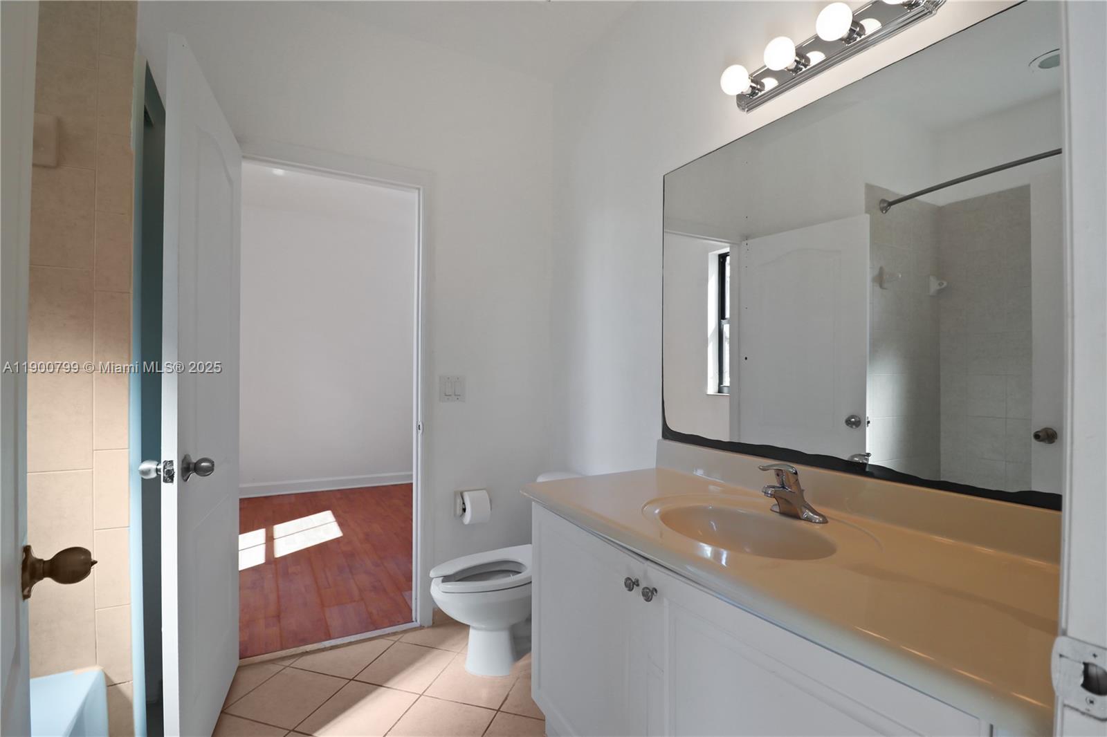 SILVER PALM EAST SEC TWO - Residential