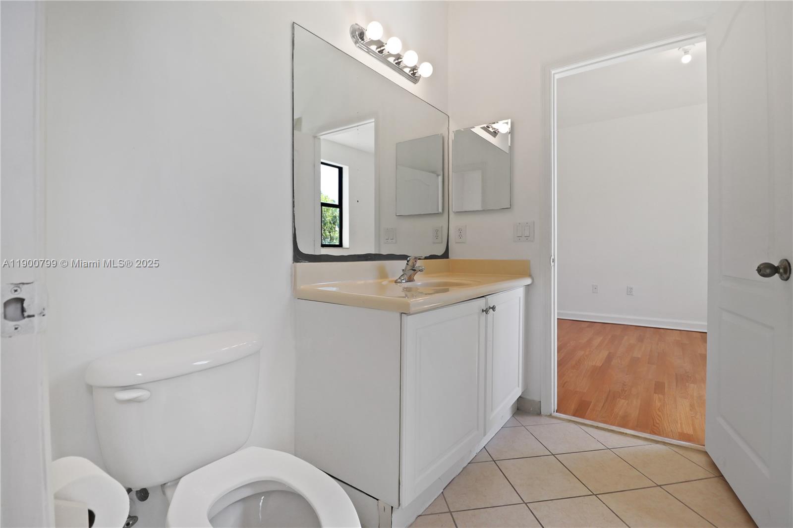 SILVER PALM EAST SEC TWO - Residential