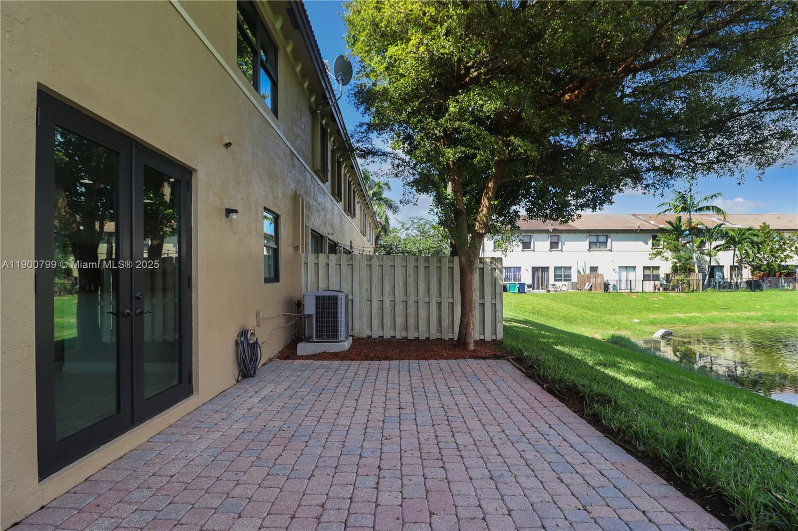 SILVER PALM EAST SEC TWO - Residential