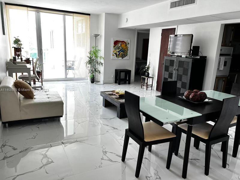 TIDES ON HOLLYWOOD BEACH - Residential Lease