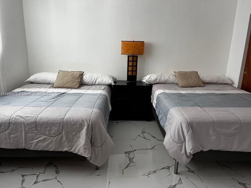 TIDES ON HOLLYWOOD BEACH - Residential Lease