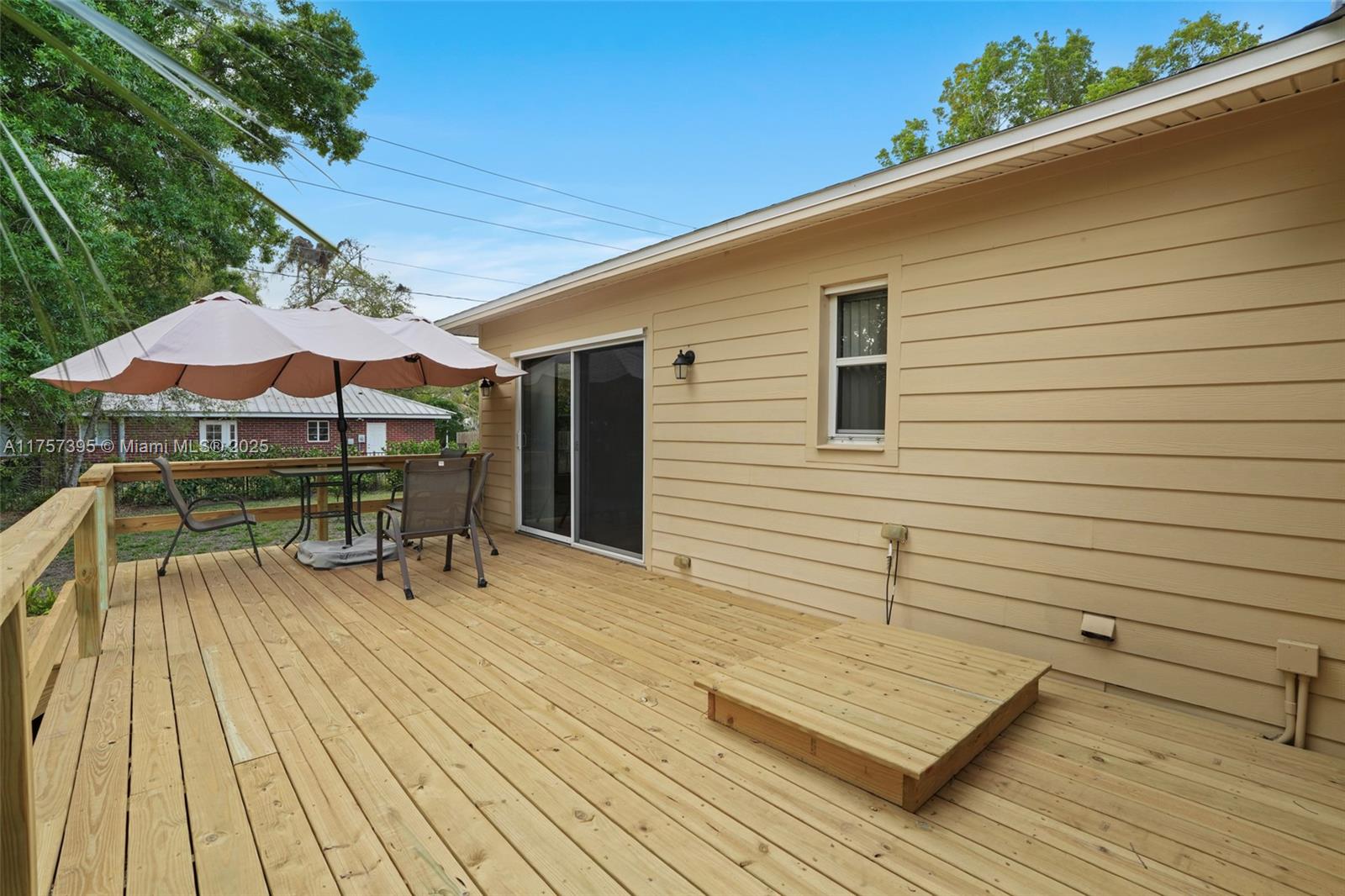 EDISON PARK - Residential
