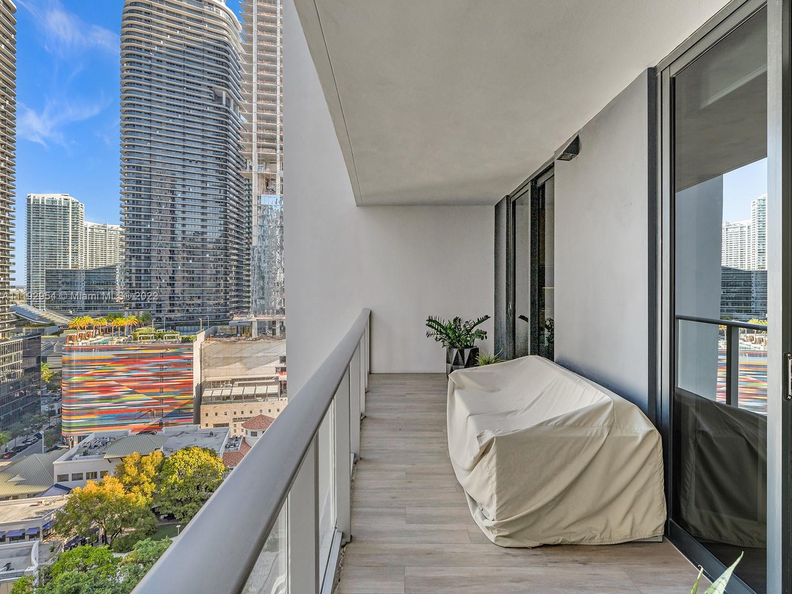 1010 BRICKELL CONDO - Residential Lease