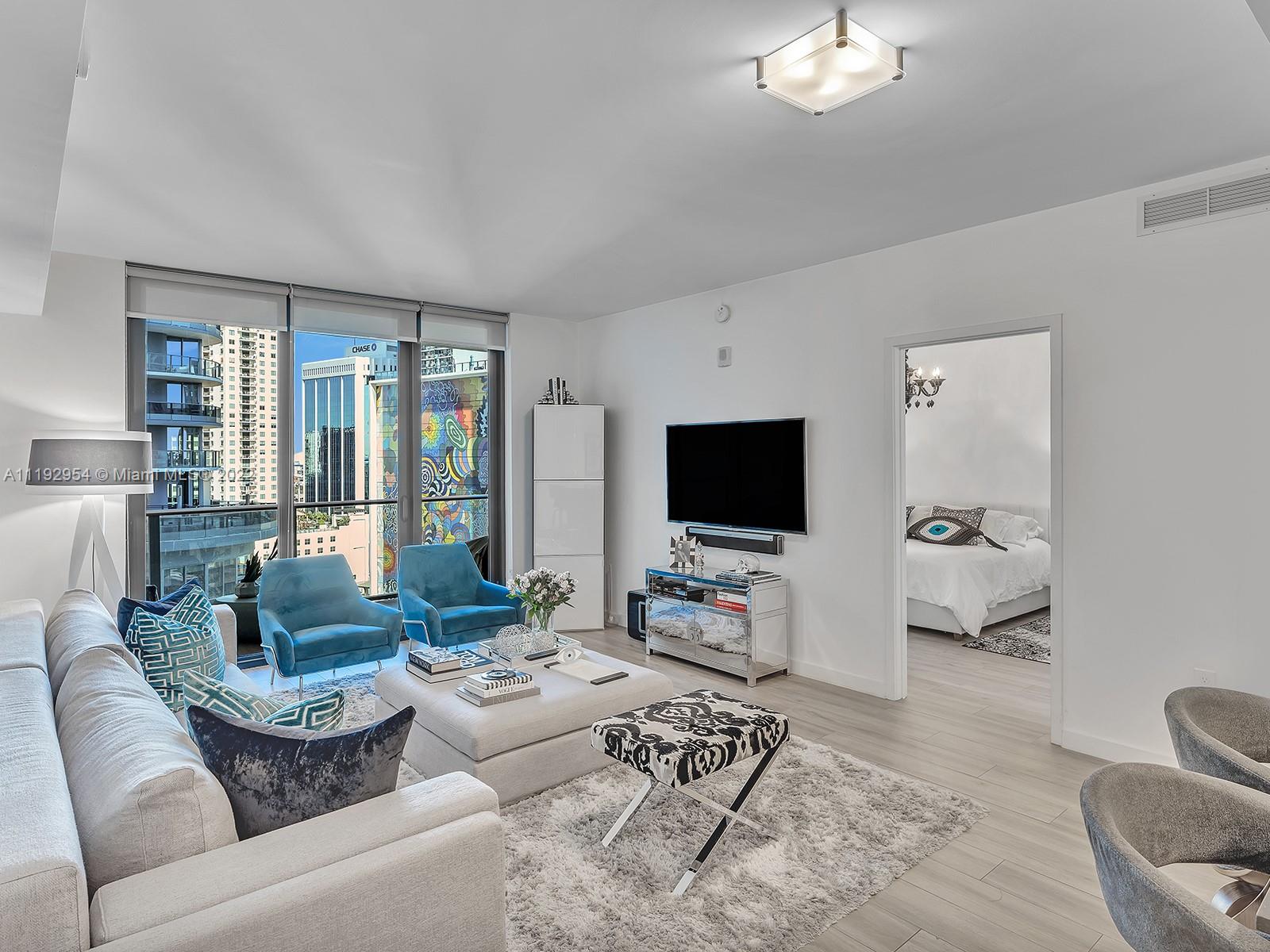 1010 BRICKELL CONDO - Residential Lease