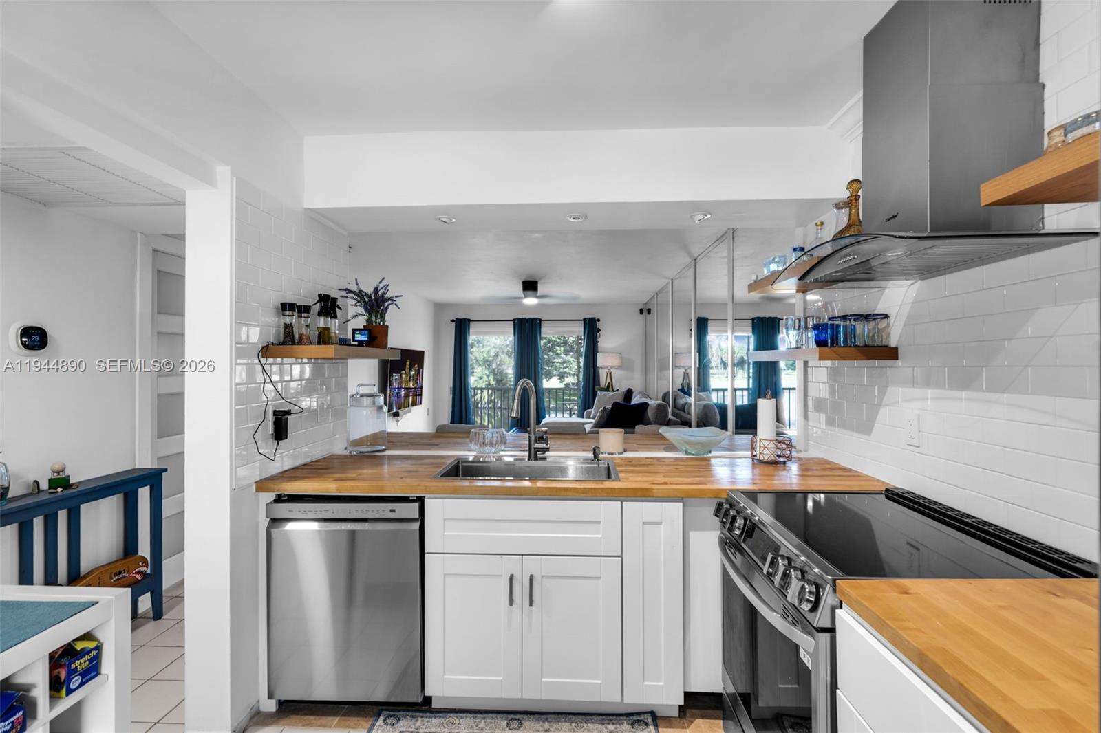 4801 Martinique Pl D2