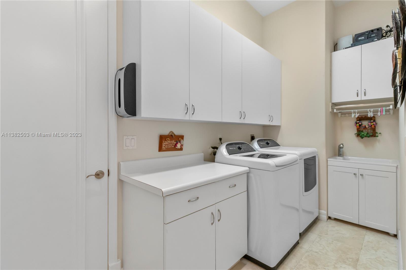 KINGSLEYS SUB - Residential