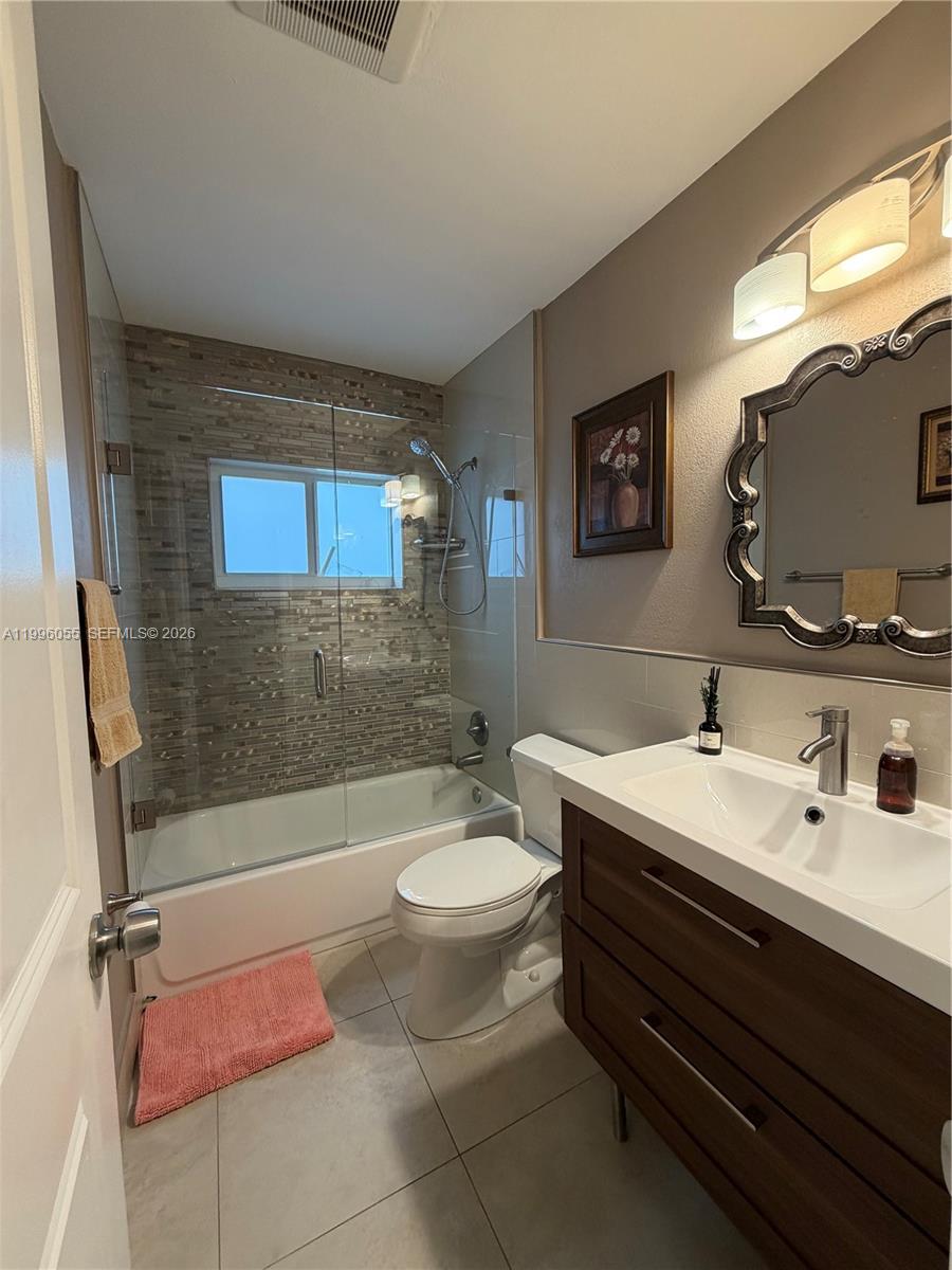 WESTWOOD COMMUNITY 4 - Residential