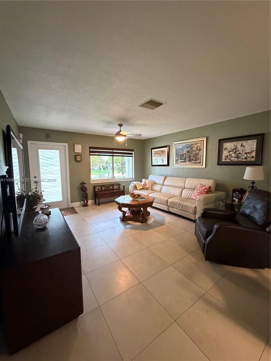 WESTWOOD COMMUNITY 4 - Residential