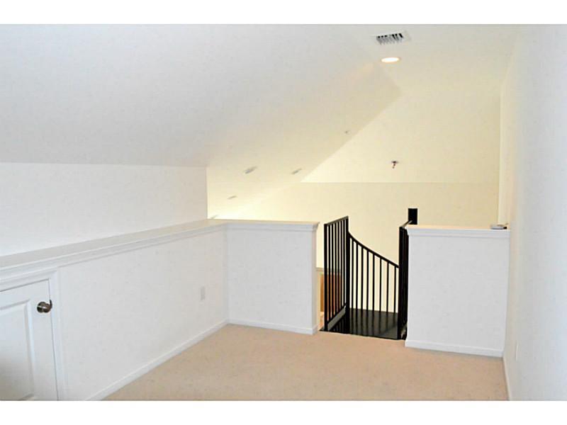 SAWGRASS LAKES 154-2 B PO - Residential Lease