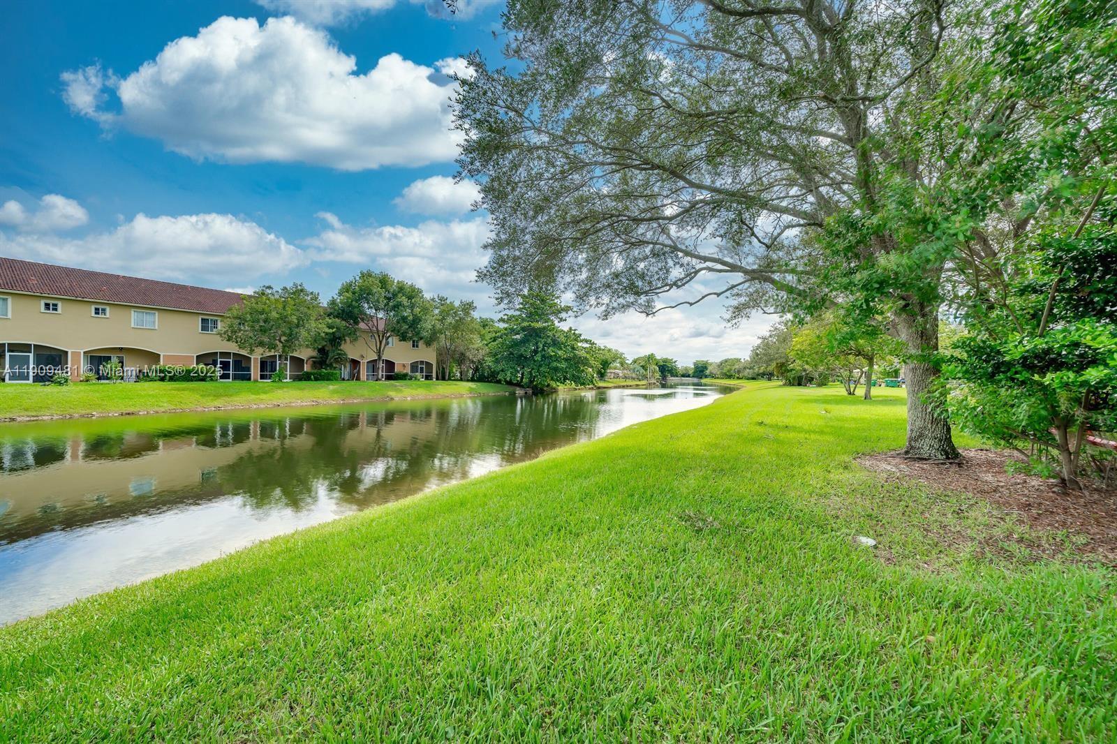 SANIBEL - Residential