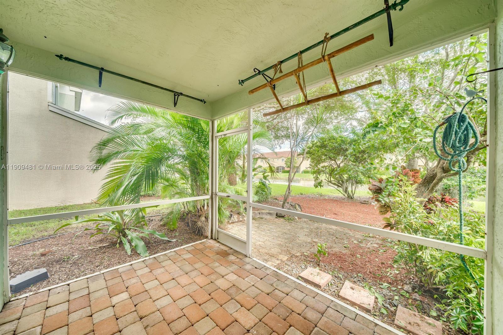 SANIBEL - Residential