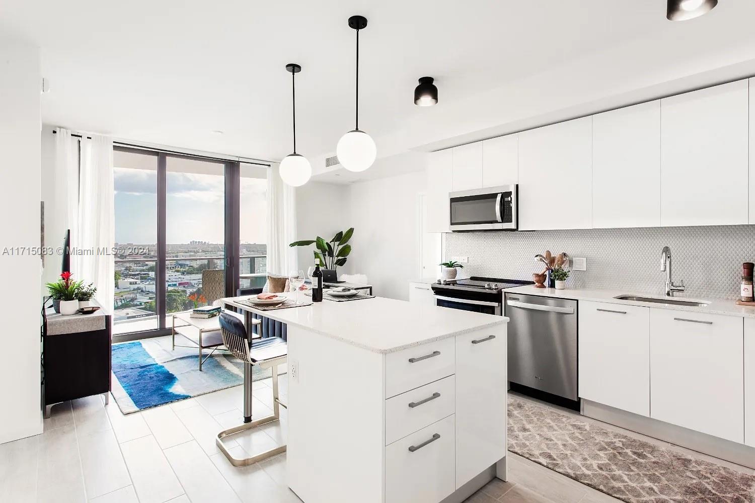 2 Bed / 2 Bath Available Now Until June 22nd, with option to renew. Furnished or Unfurnished Option! Our Midtown Miami apartment homes offer expansive city views & luxury finishes, while state-of-the-art architecture offers up a shimmering pool, indulgent spa.