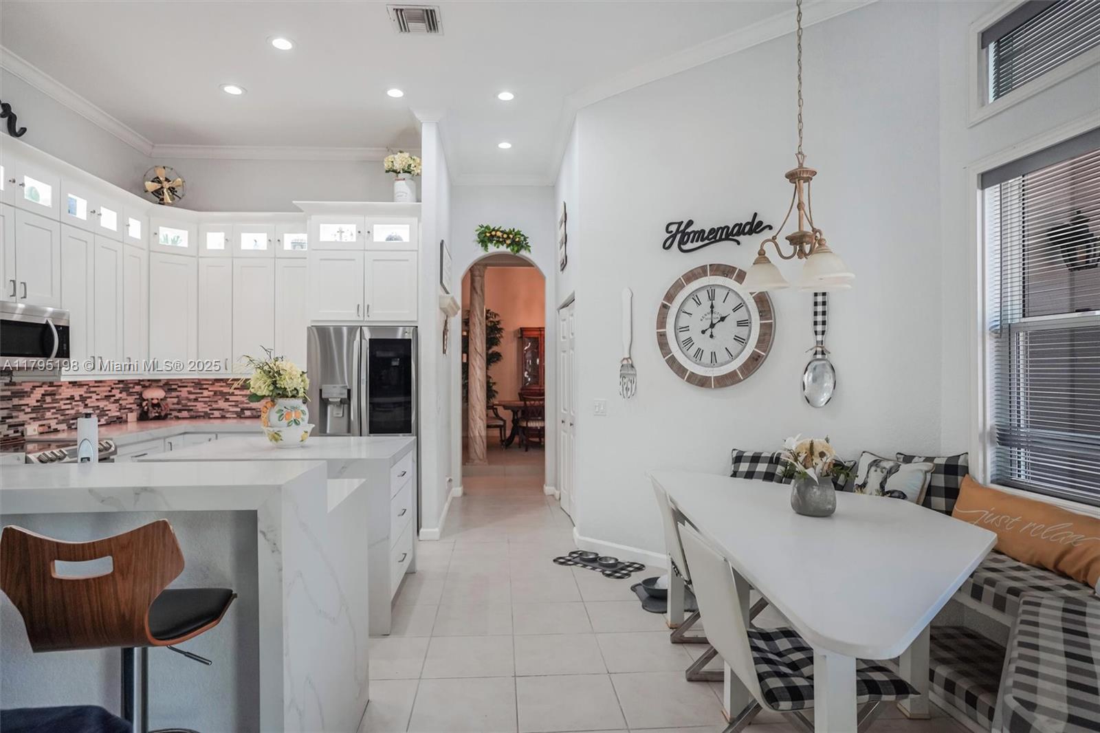 WYNDHAM LAKES WEST - Residential
