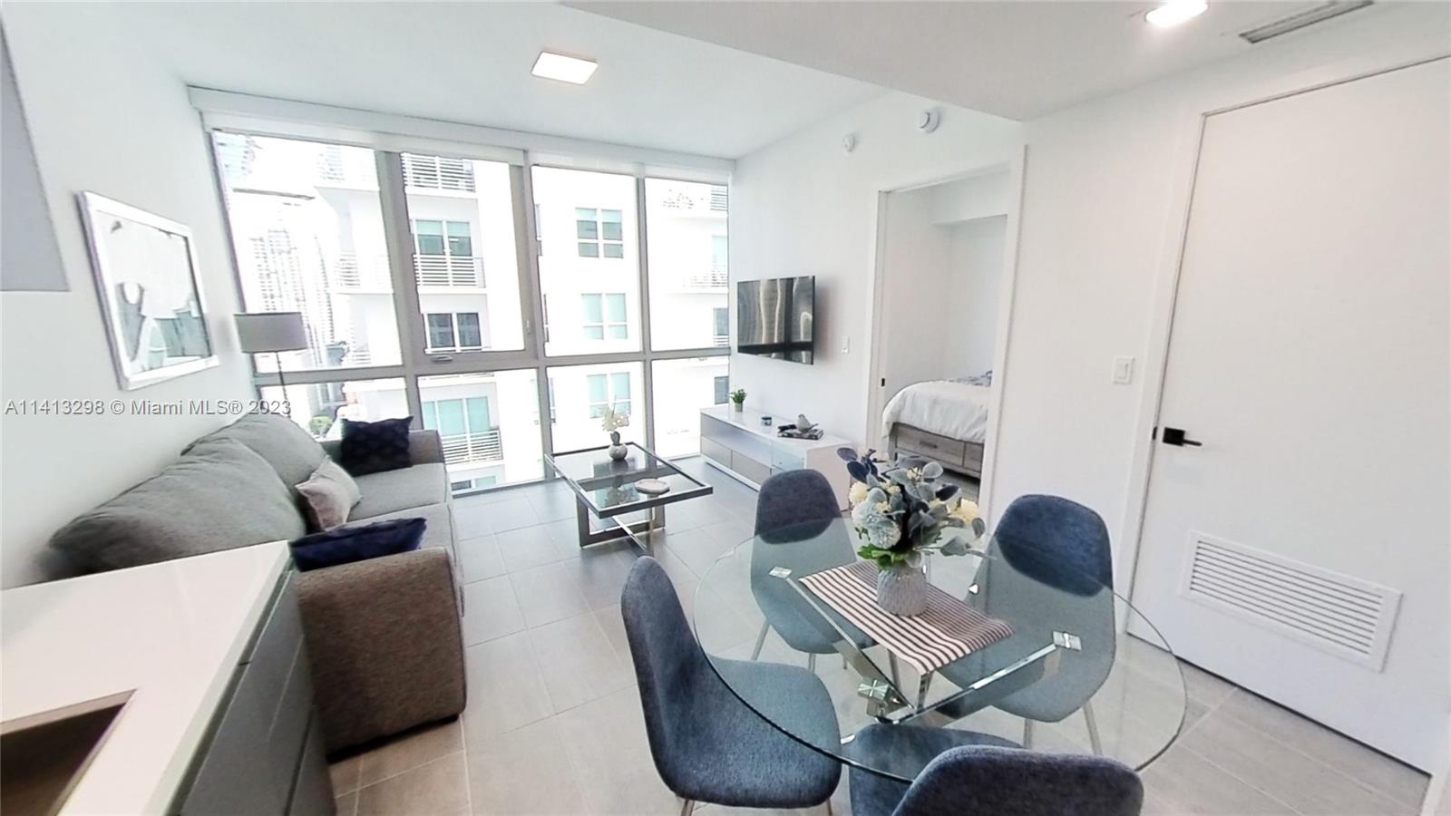 YOTELPAD MIAMI - Residential Lease