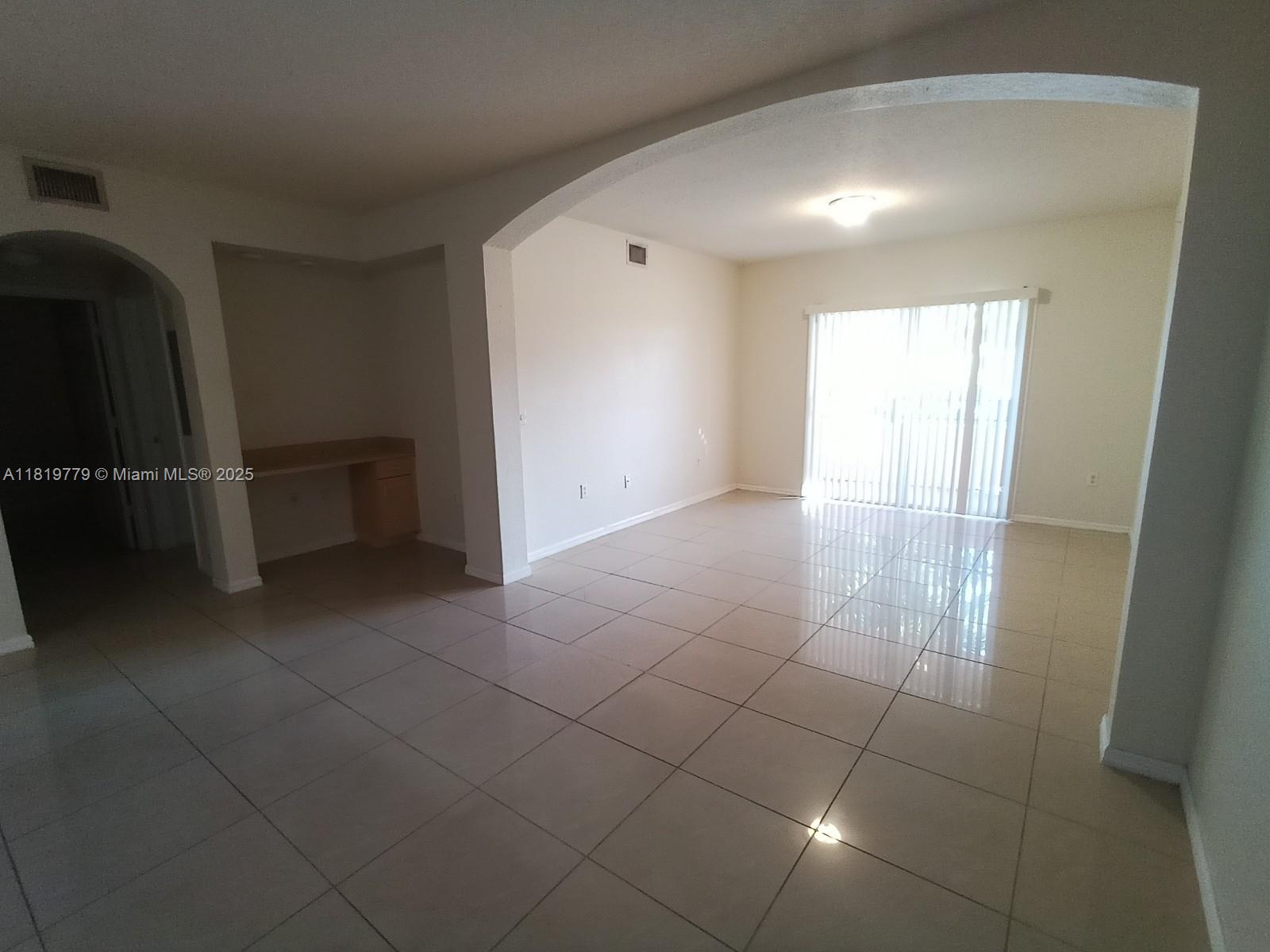 BELMONT AT NORTH LAUDERDA - Residential
