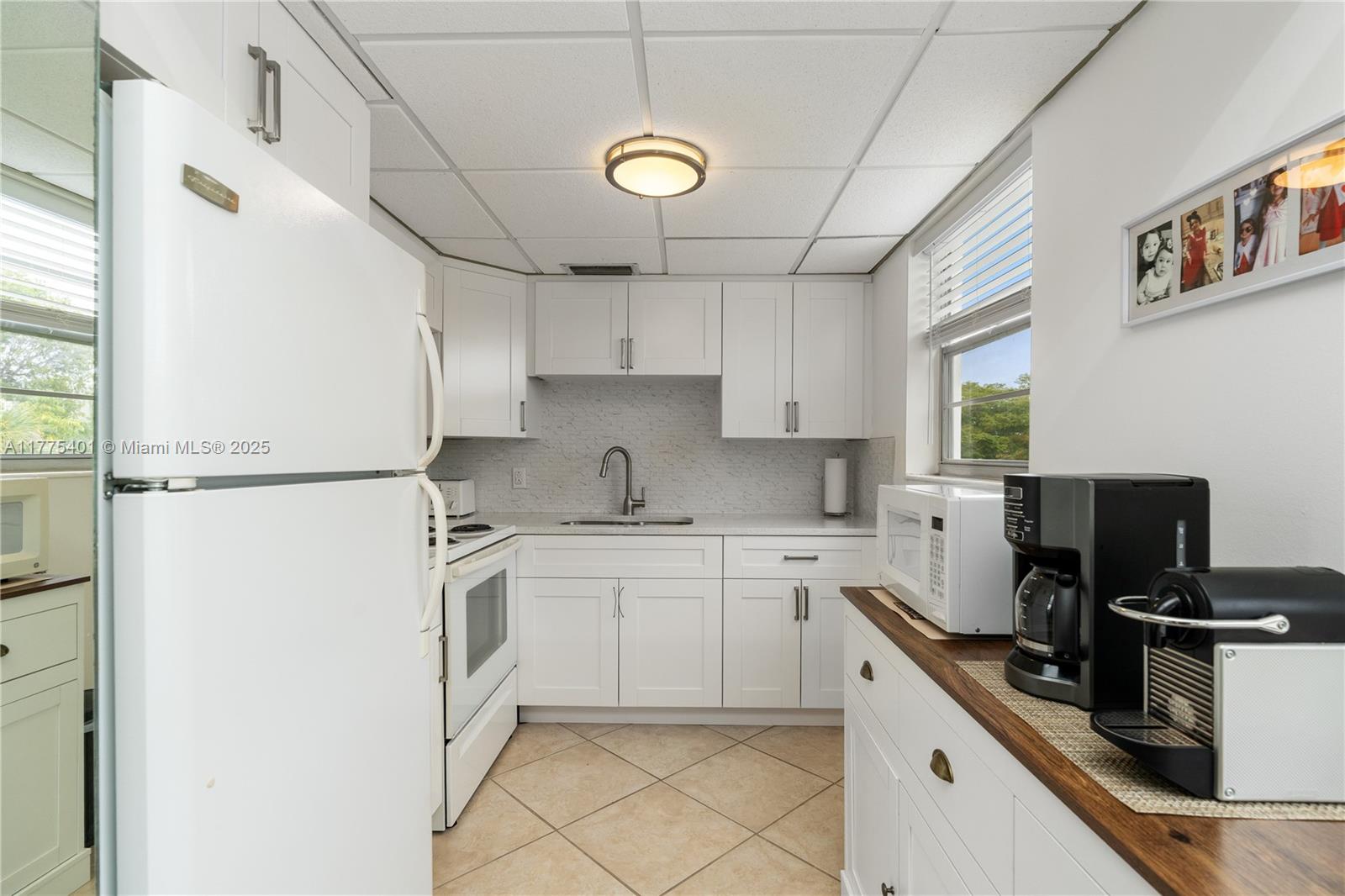 HARWOOD B CONDO - Residential