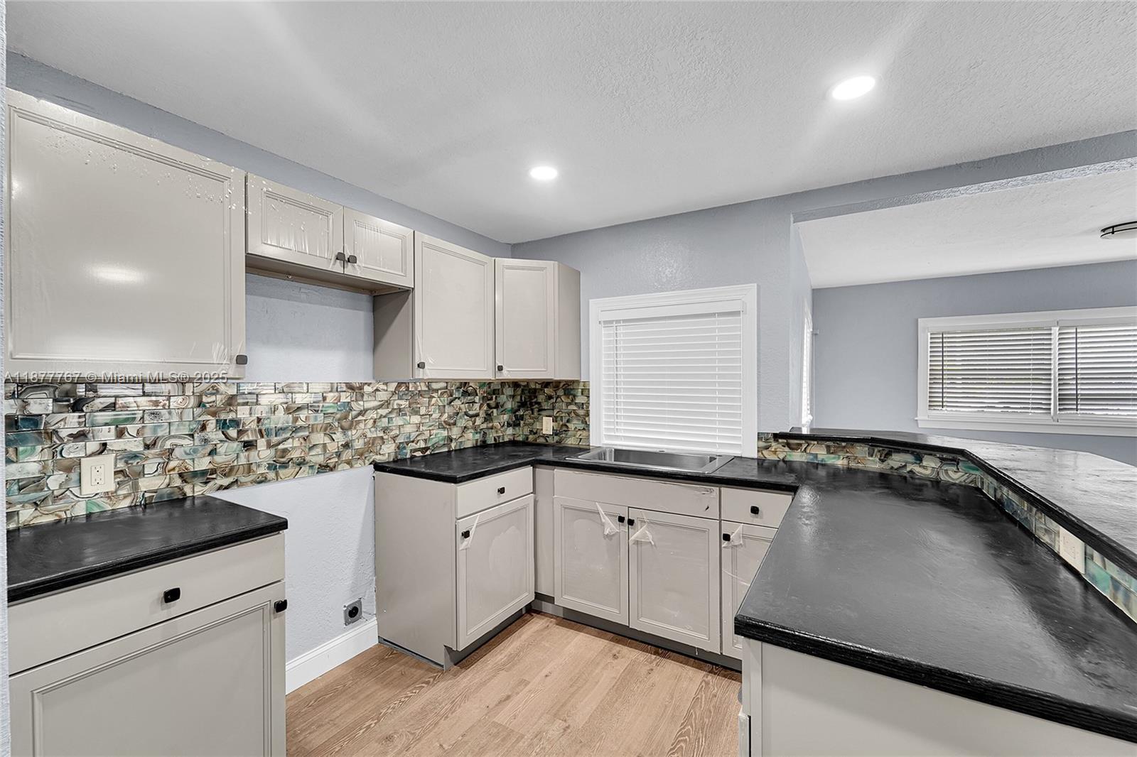 WASHINGTON PARK - Residential Lease