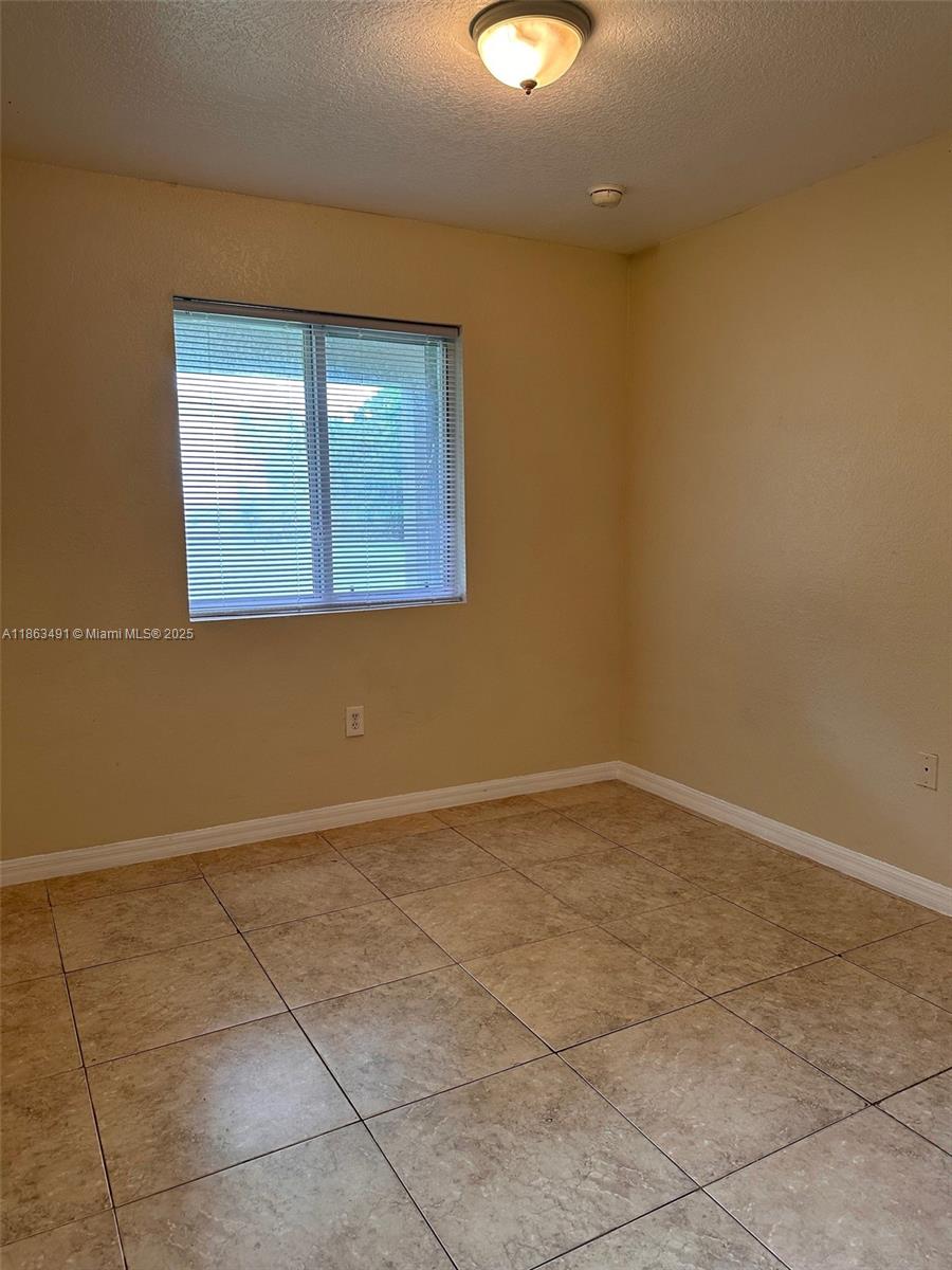 ORANGE HEIGHTS - Residential Lease