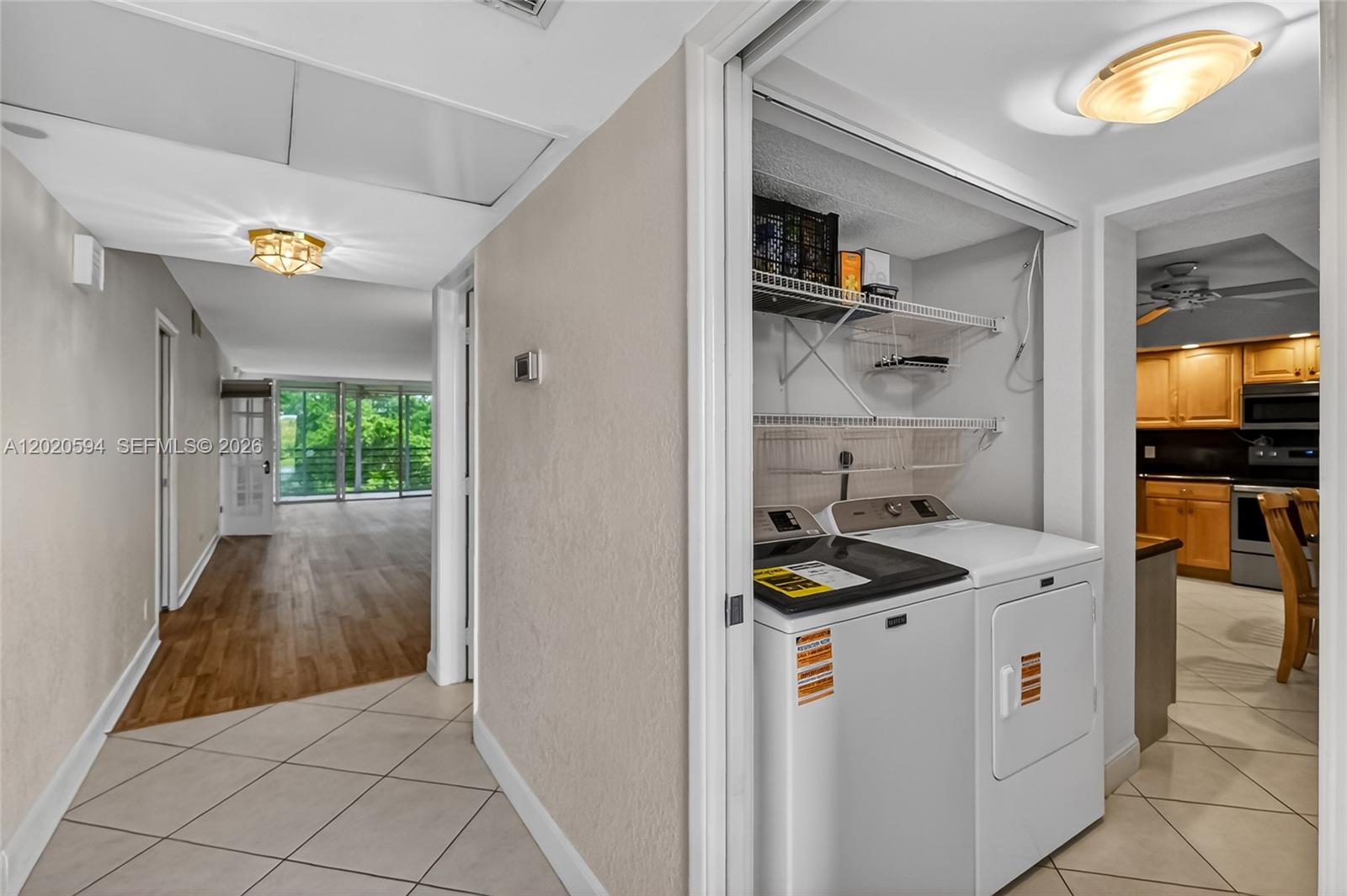 NO 104 PALM-AIRE COUNTRY - Residential
