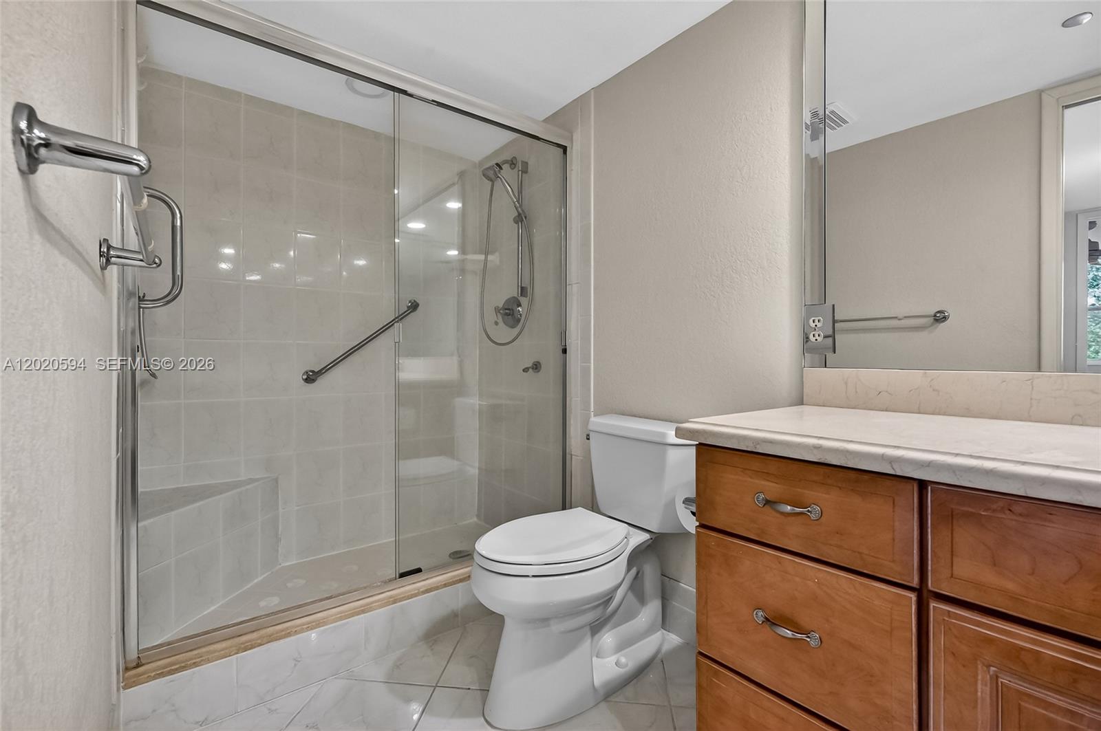 NO 104 PALM-AIRE COUNTRY - Residential