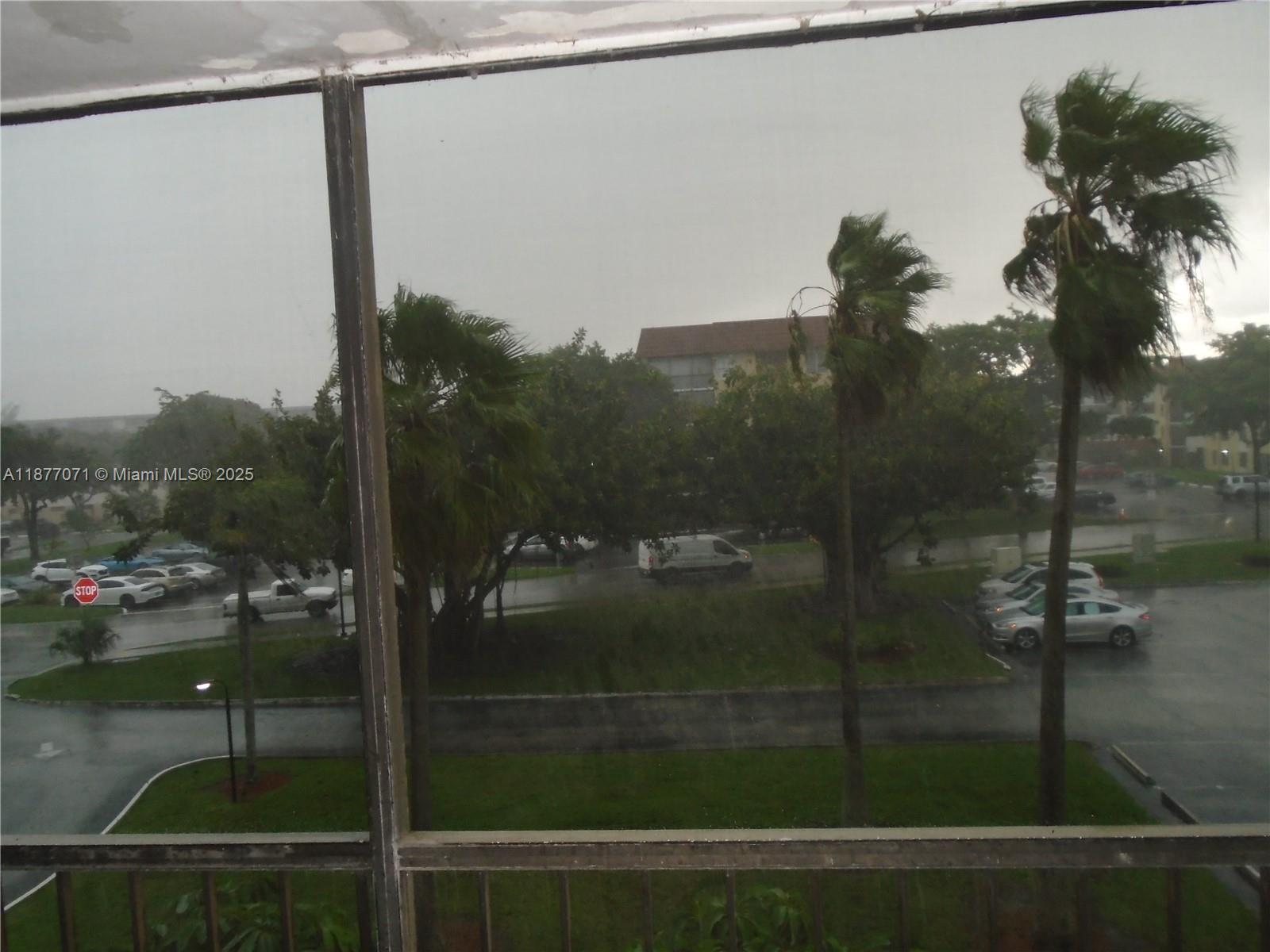 MANORS OF INVERRARY XI - Residential