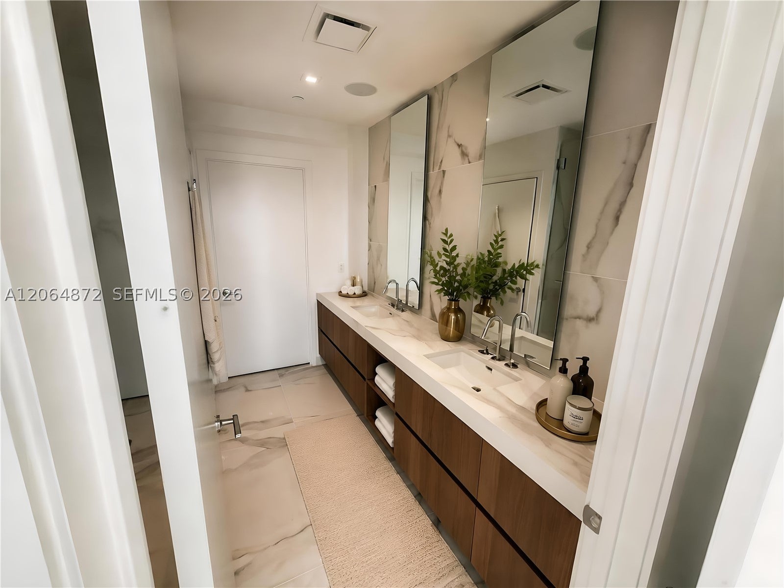 1400 BISCAYNE BLVD 3603