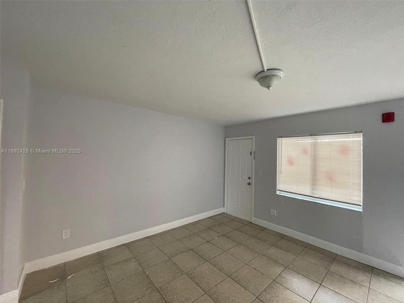 RIVER GRAND II CONDO - Residential Lease