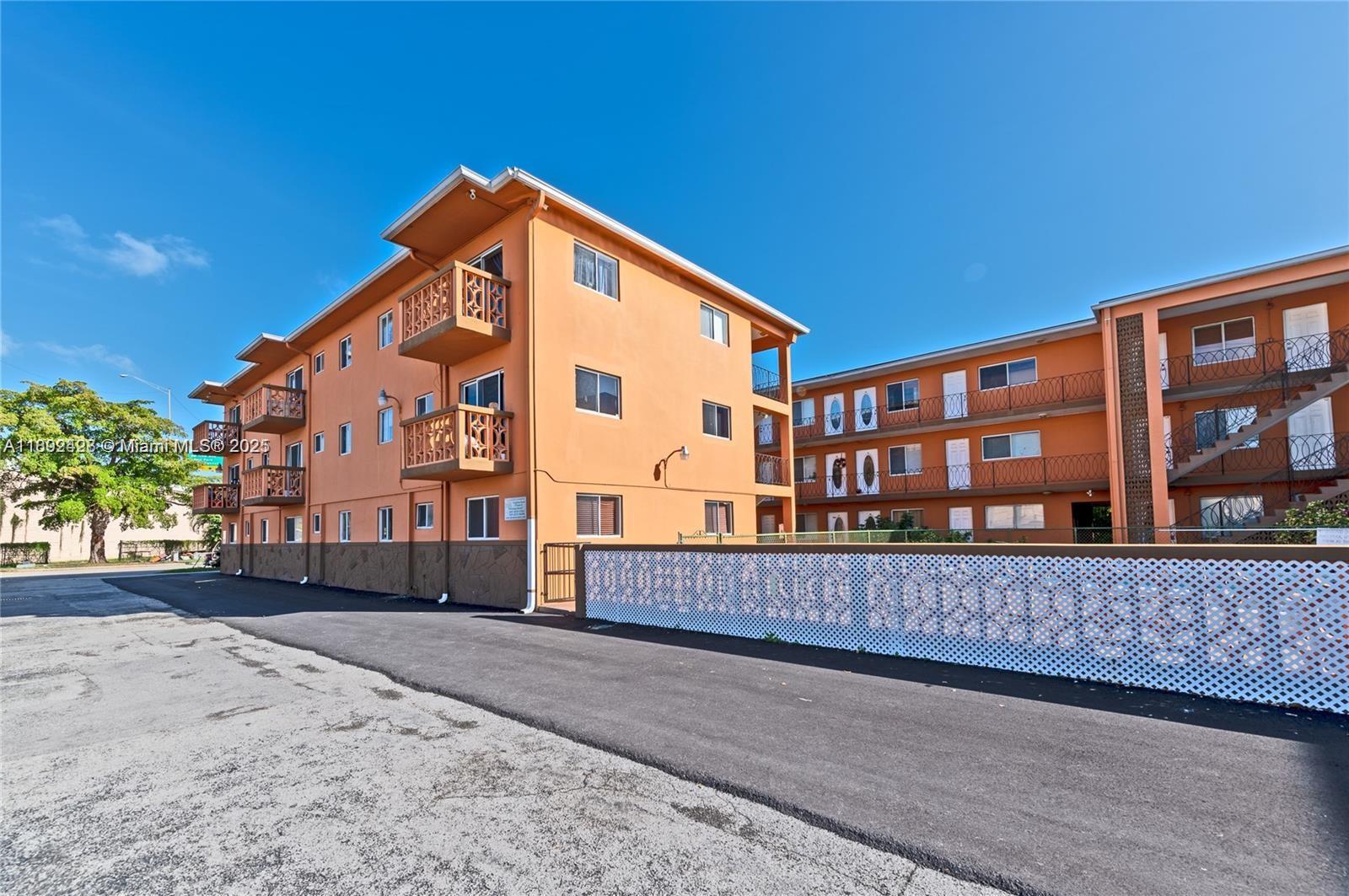 RIVER GRAND II CONDO - Residential Lease