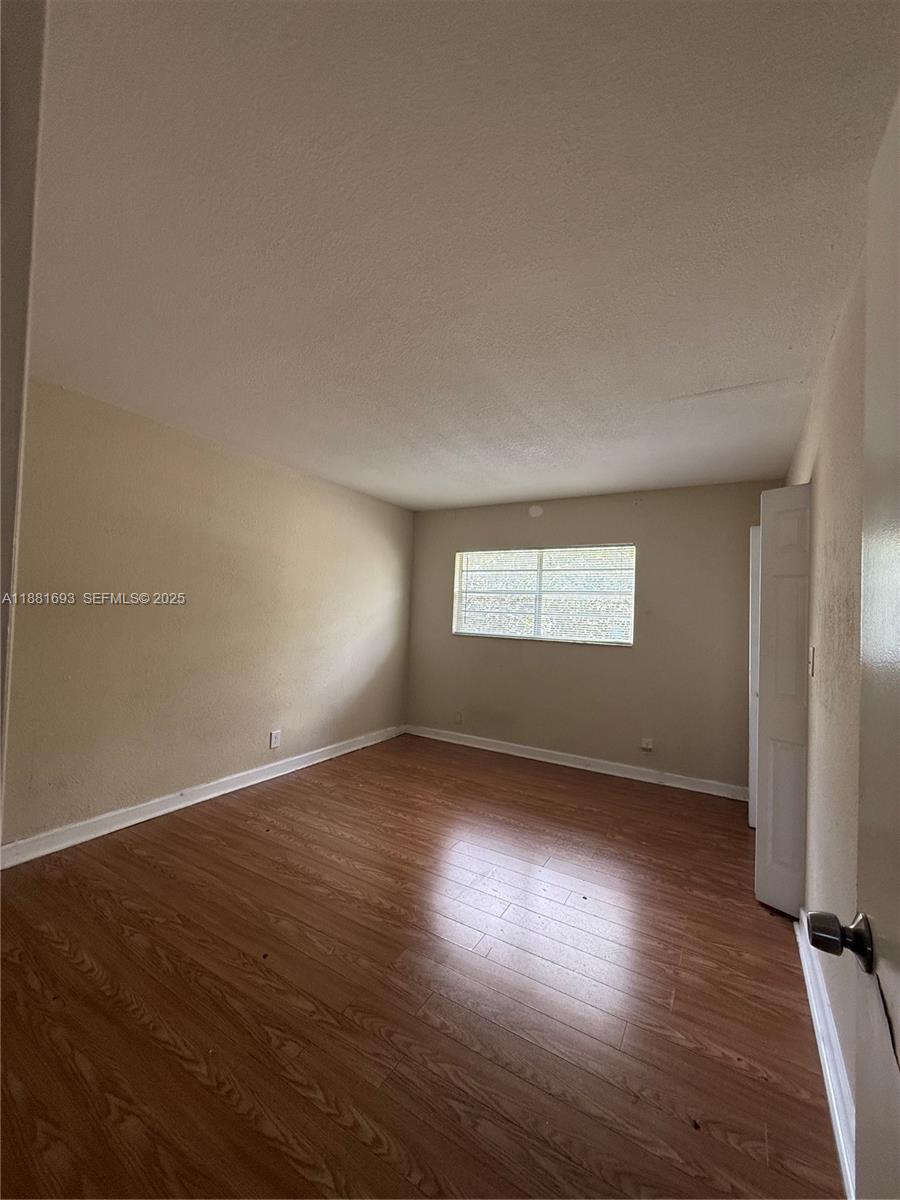 TOWNHOUSES OF PLANTATION - Residential