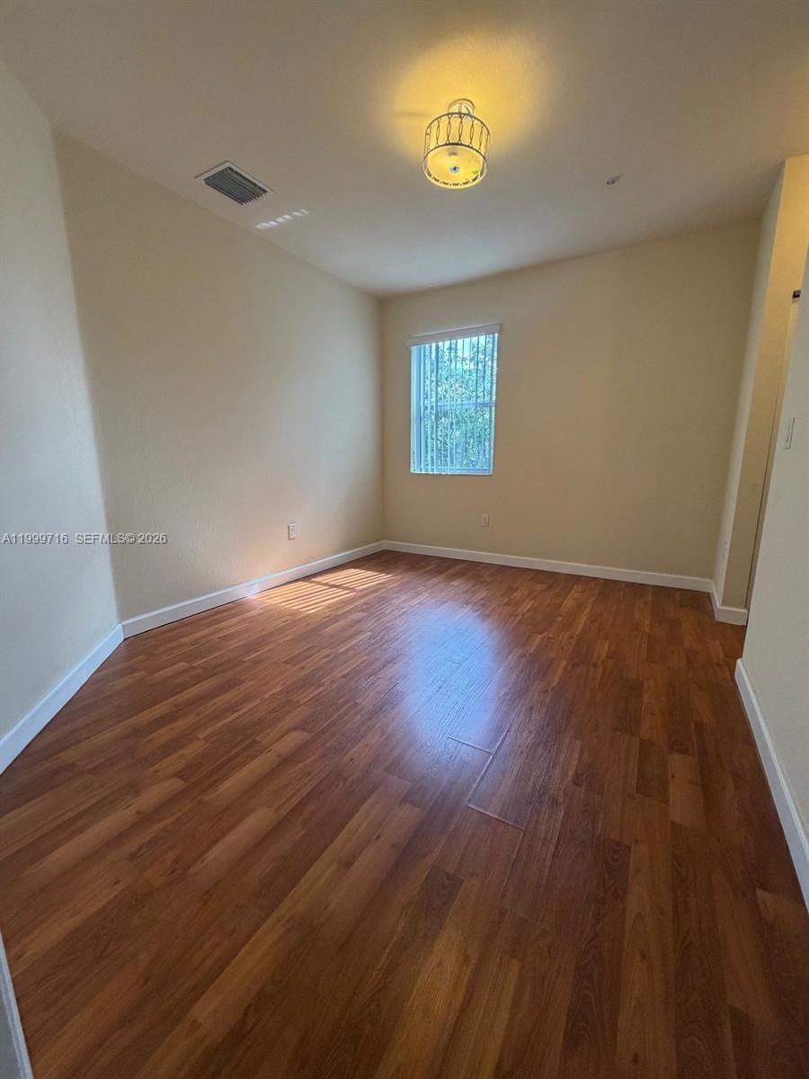 FIJI CONDO NO 1 - Residential