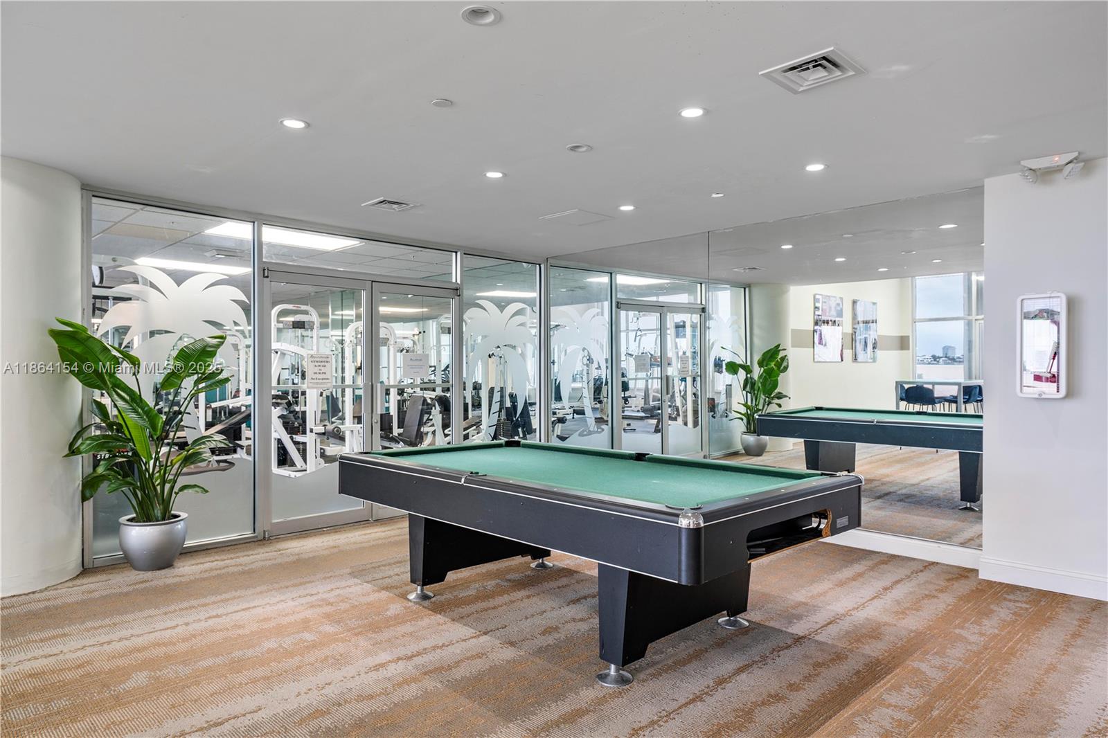 ISLAND POINTE CONDO - Residential Lease